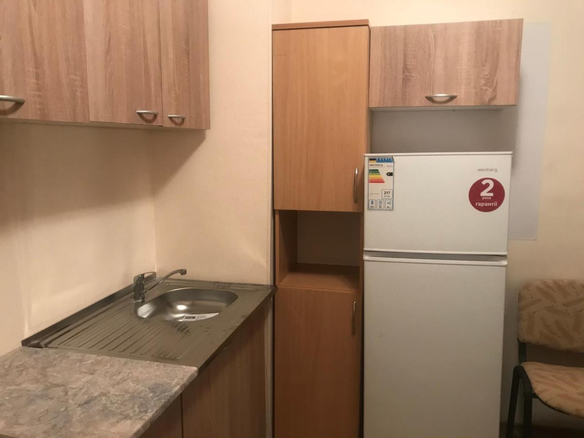 Ararat-Holosiivskyi Hostel Kiev Bagian luar foto